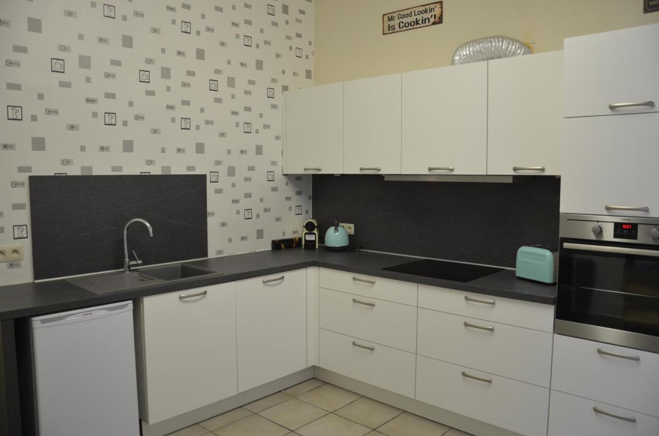Apartment Sariks Place Bruges Esterno foto